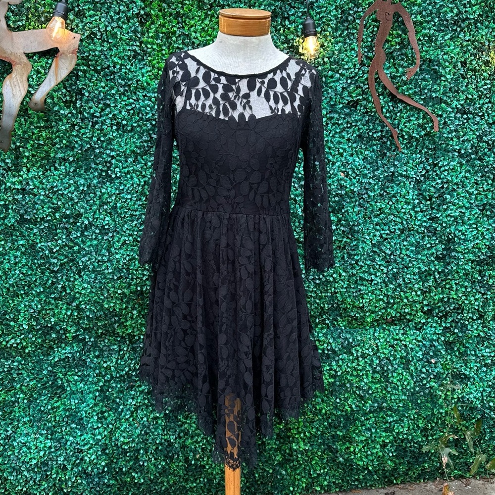 Black lace Free People dress, size 6